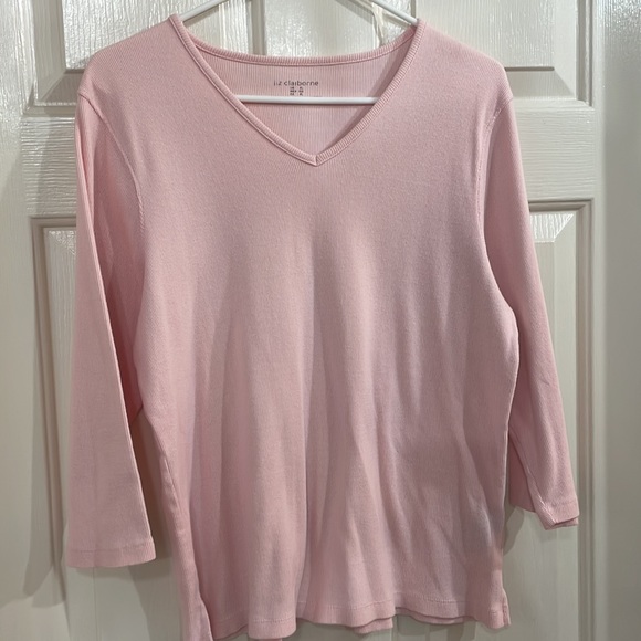 Women’s 4 Piece Top Bundle - Picture 10 of 11